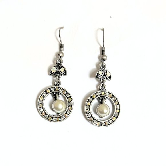 X-PRESSIONS COLLECTION - Silver Circles Women's Jewelry Earring - Picture 1 of 2